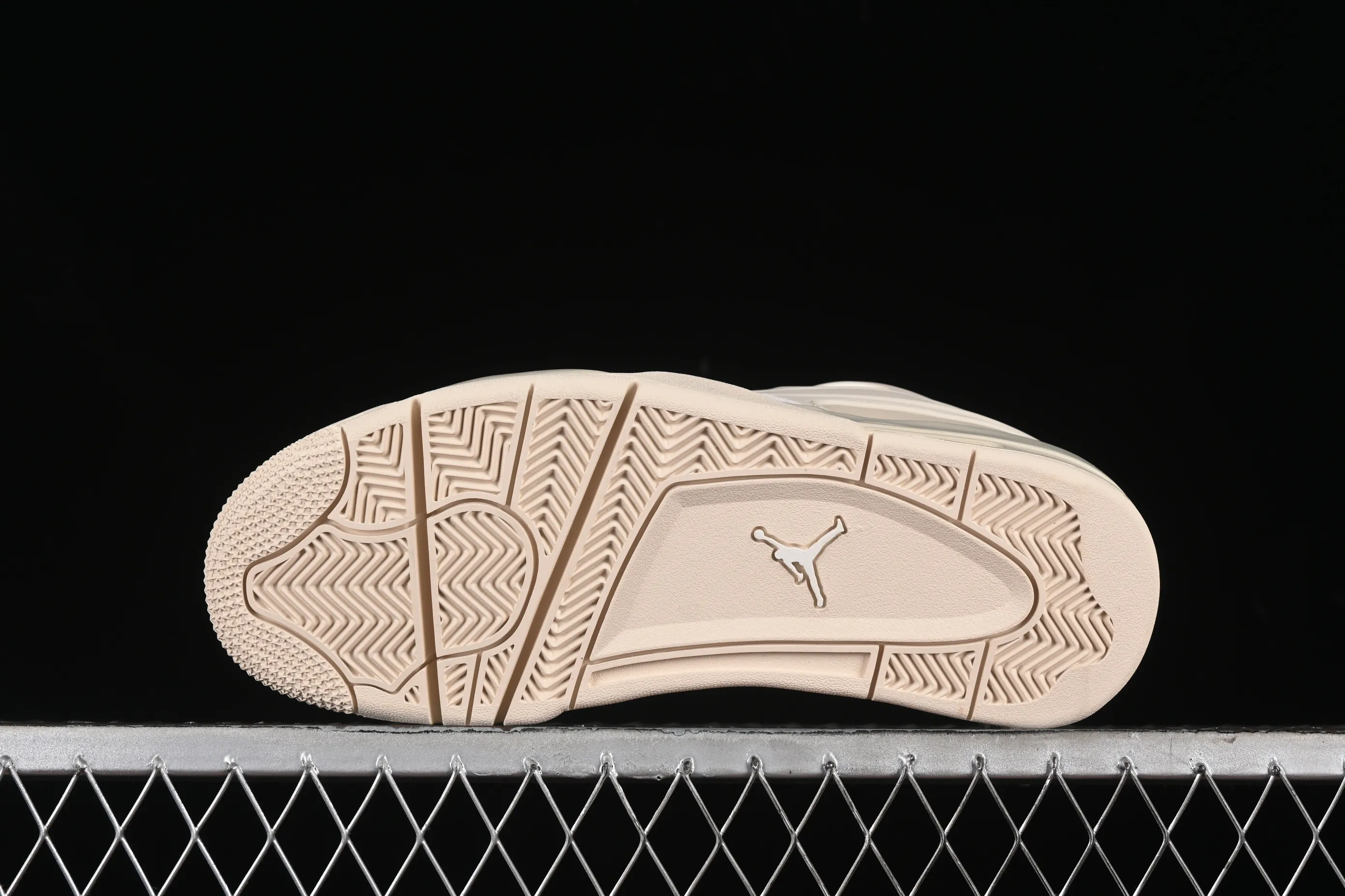 All categories Air Jordan Jordan series basketball shoes Air Jordan 4 DT version Air Jordan 4 "Remastered" AJ4 Joe 4 low-top retro basketball shoes FQ7940-200